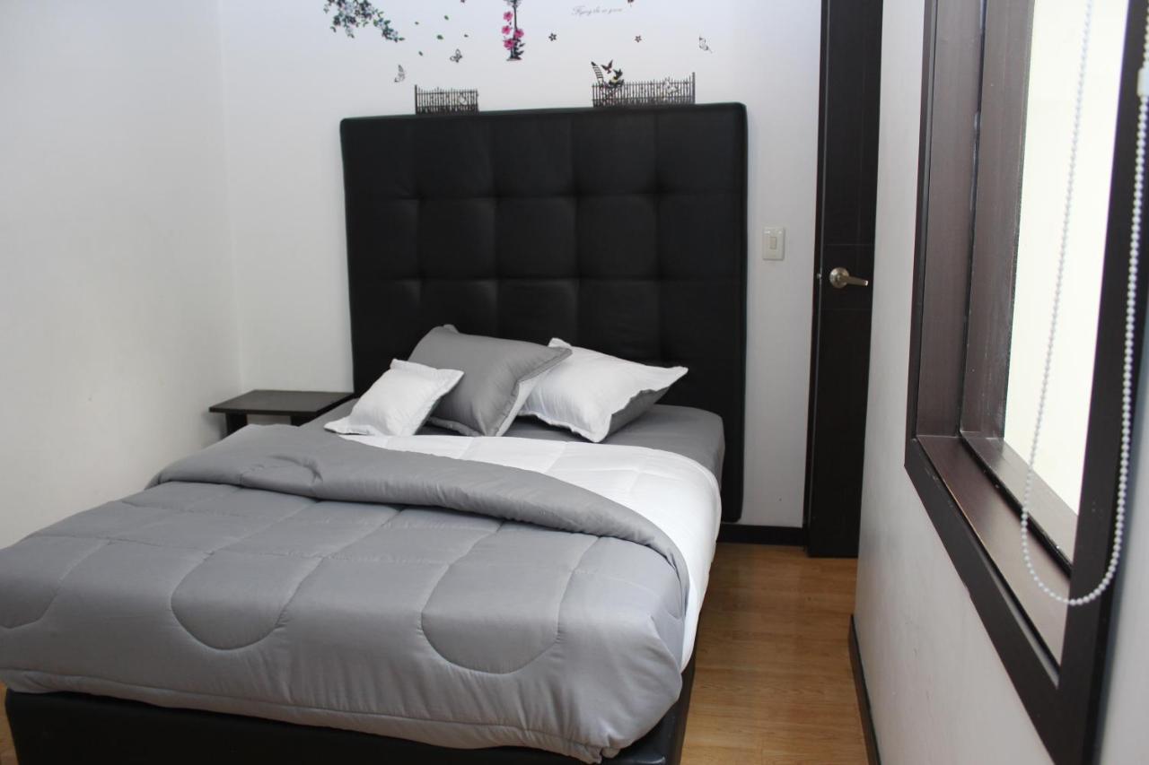 Hotel Montecarlo Boutique ボゴタ エクステリア 写真