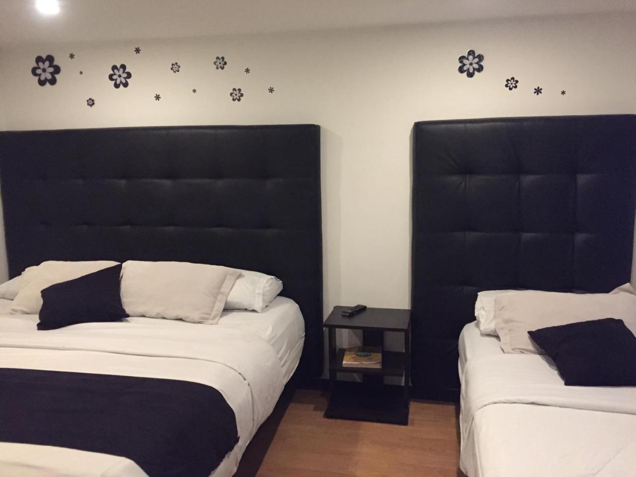Hotel Montecarlo Boutique ボゴタ エクステリア 写真
